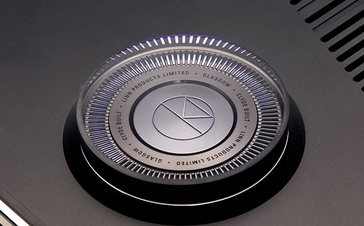 The Linn dial showing the logo in the centre