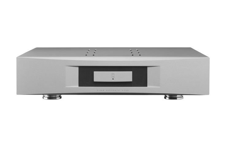Akurate 2200 Amplifier front and top view