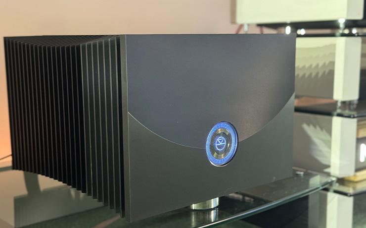 The Linn Klimax Solo Amplifier in the ripcaster showroom