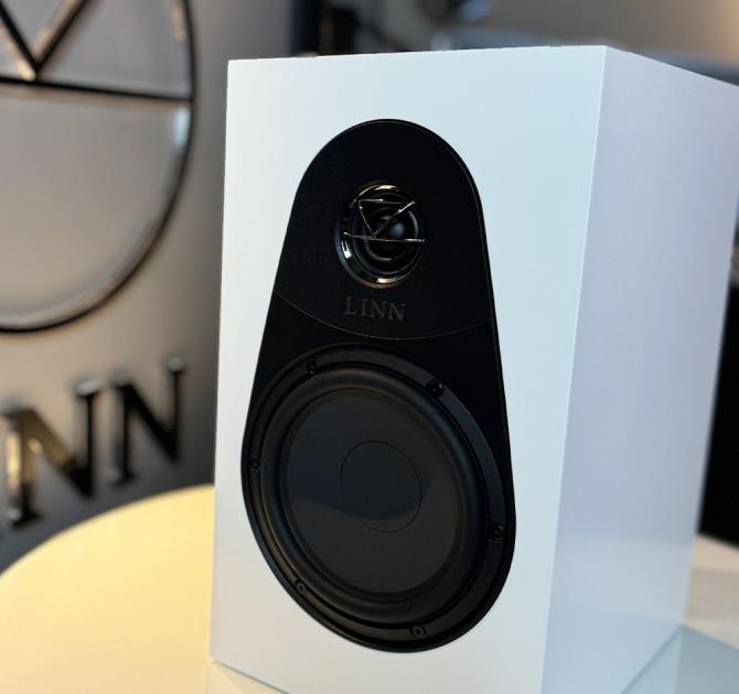 Linn 119 Loudspeaker in white at ripcaster