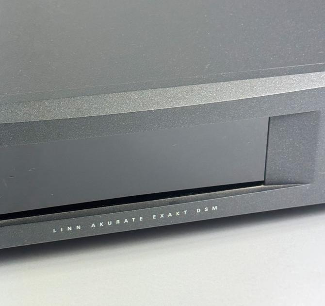 Linn Akurate Exakt DSM in black