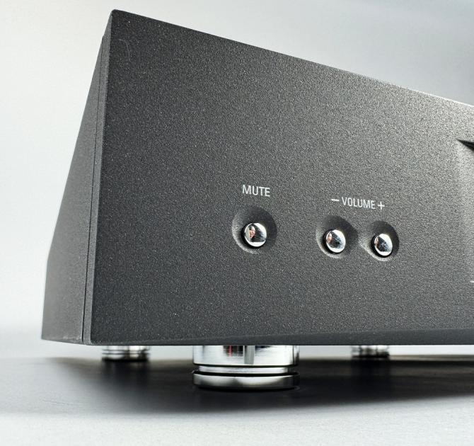 Linn Akurate Exakt DSM in black