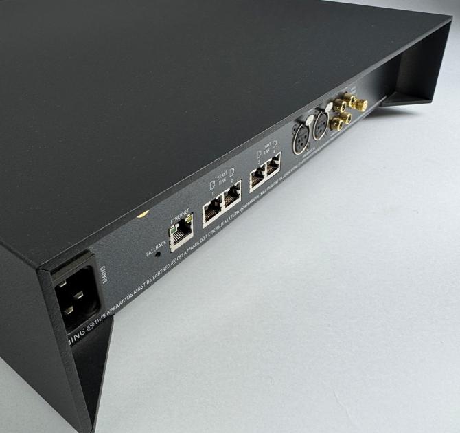 Linn Akurate Exakt DSM in black