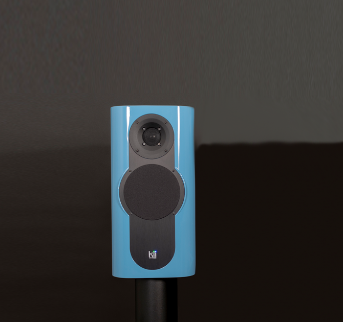 A single Kii Three Loudspeaker in Azurro High Gloss