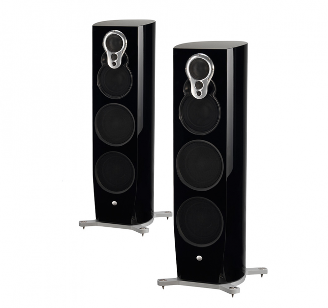 A pair of Linn Klimax 350 Exakt Loud Speakers Aktiv
