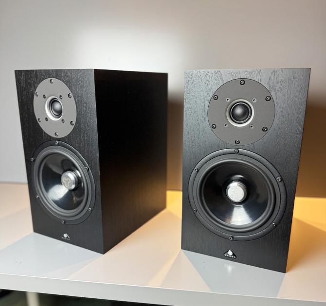 Kudos Super 10A - Black