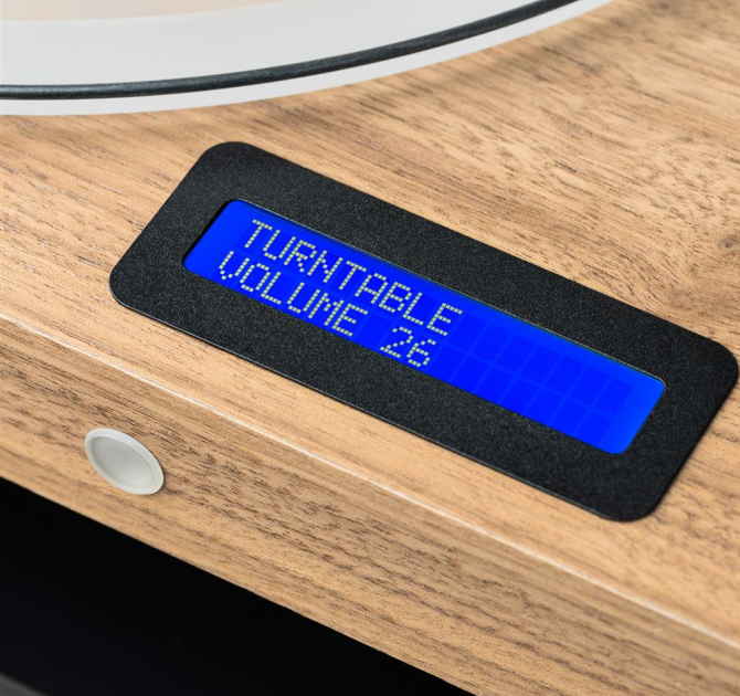 Project Juke Box S2 - Turntable close-up of the volume display