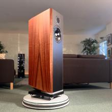 Kudos Titan 707 - Tineo