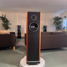 Kudos Titan 707 - Tineo