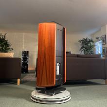 Kudos Titan 707 - Tineo