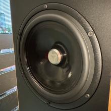 Ex-Demo Kudos Titan 707 - Oak