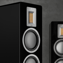 Audiovector QR5 close-up of a pair of black QR5s